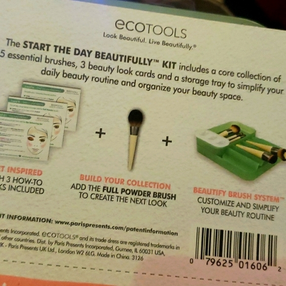 ECCOTOOLS COSMETIC BRUSHES WITH STORAGE TRAY. NIB. - Picture 6 of 6